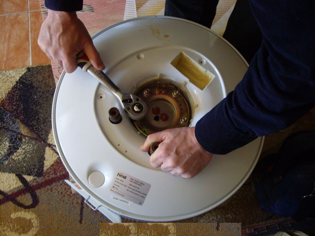 Boilere Reparare Curatare Instalare boilere electrice foto 4