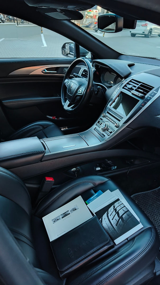 Lincoln MKZ foto 4
