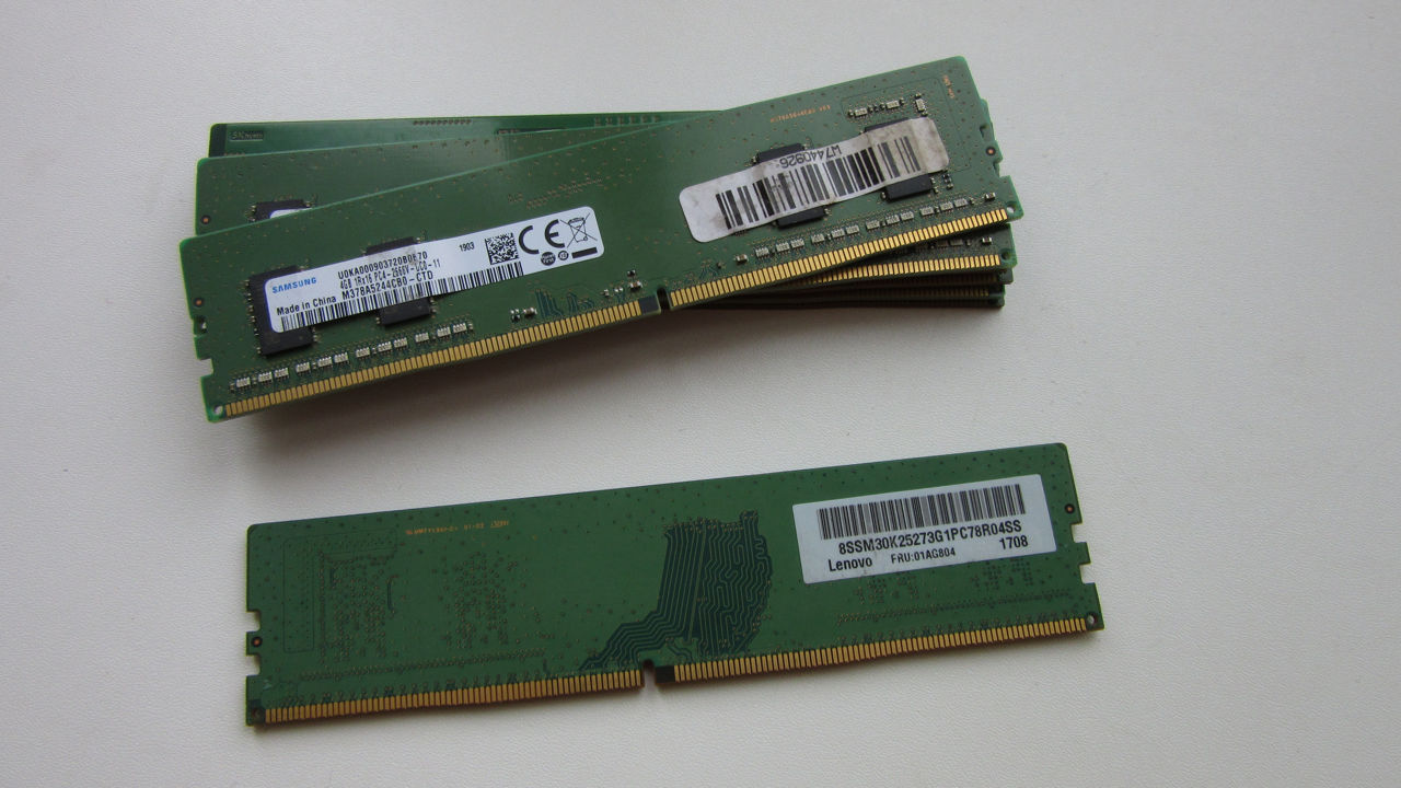 Memoria RAM DDR4 4gb foto 2