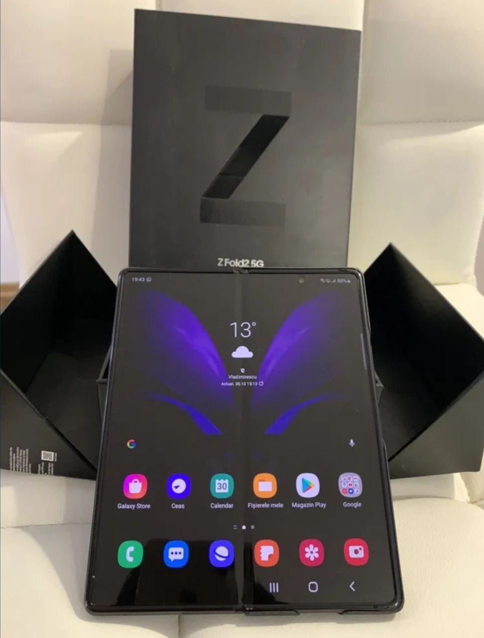Samsung Galaxy Z Fold 2