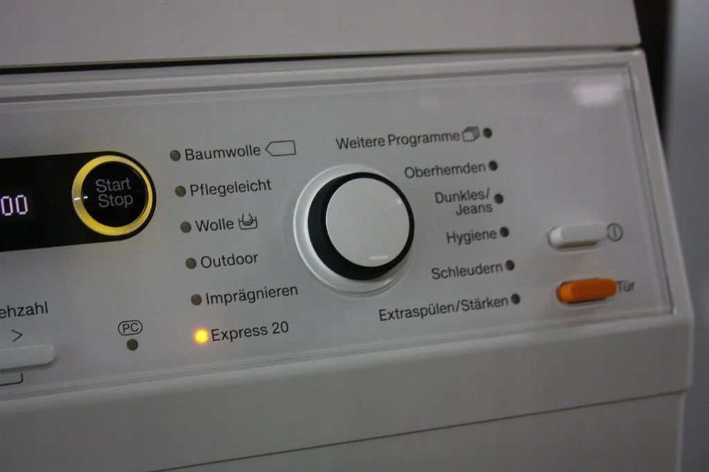 Miele Waschmaschine W 5877 Wps Edition 111 Стиральная машина Miele W 5877 WPS Edition 111