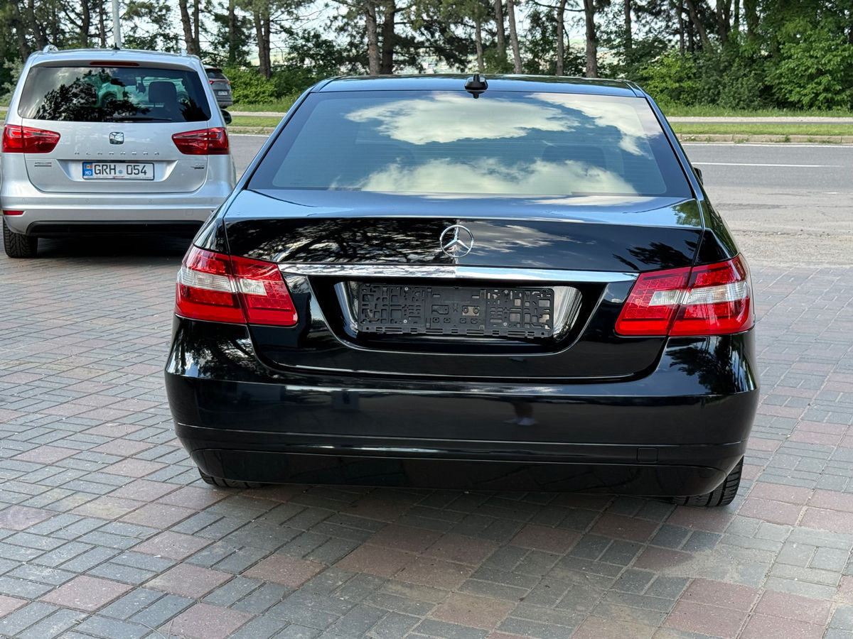 Mercedes E-Class