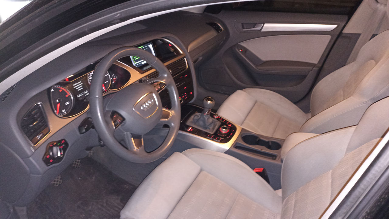 Audi A4 foto 5