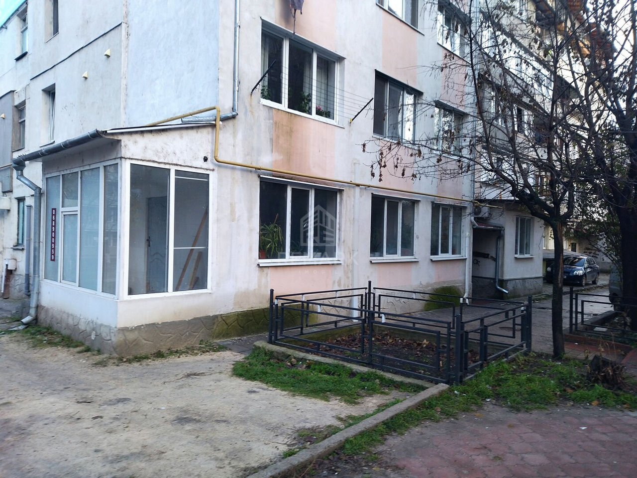 Se vinde spațiu comercial,154 mp, în sect. Botanica, str. Sarmisegetusa foto 1