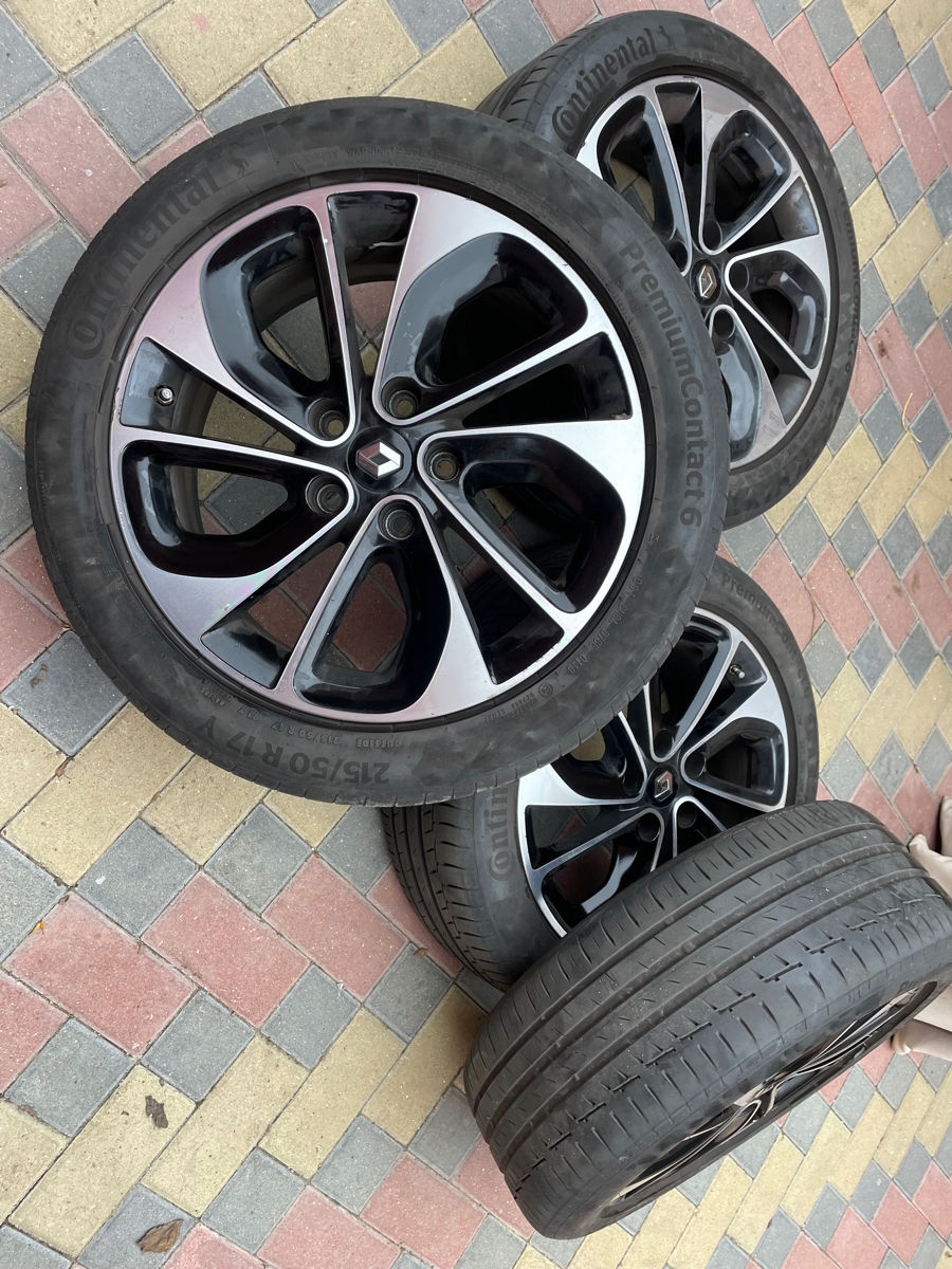 5x114,3 r17 renault bose foto 2