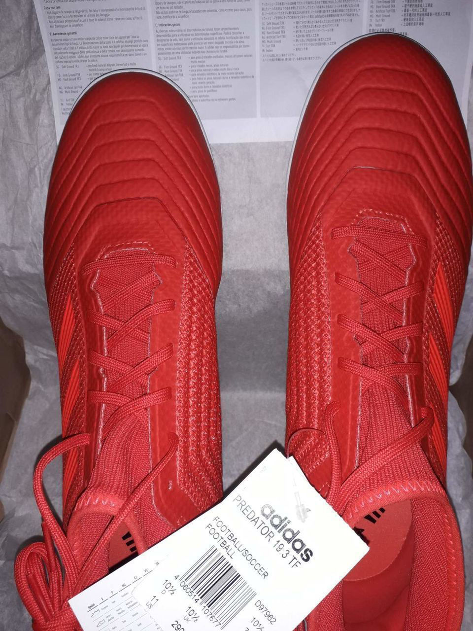 Новые бутсы-бампы с шипами красные мужские Adidas