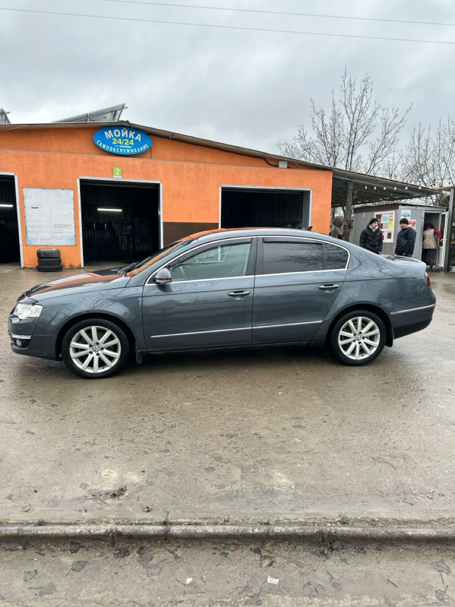 Volkswagen Passat foto 4