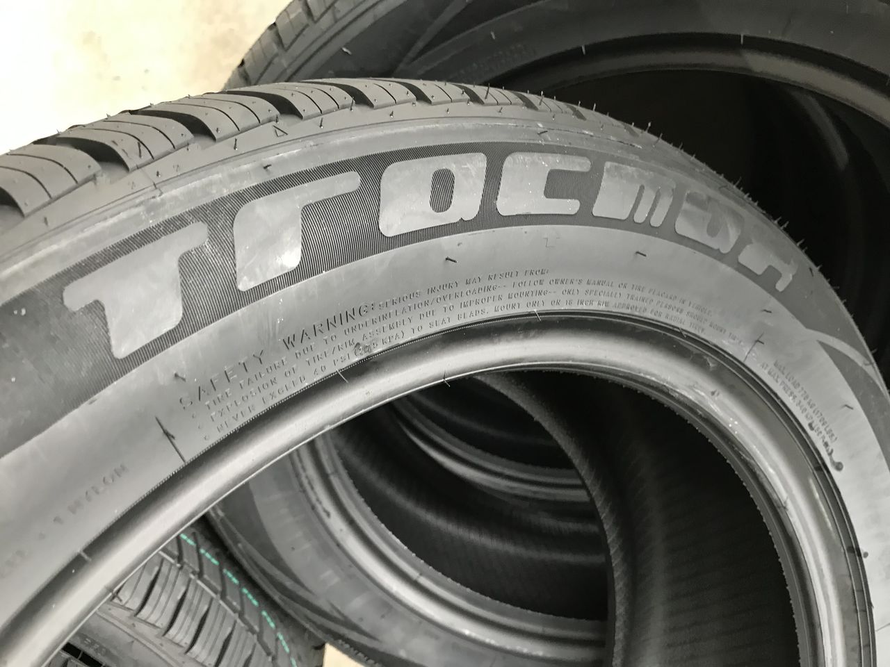 215/55 R18 Tracmax Allseason Trac saver/ Доставка, Livrare toata Moldova foto 9