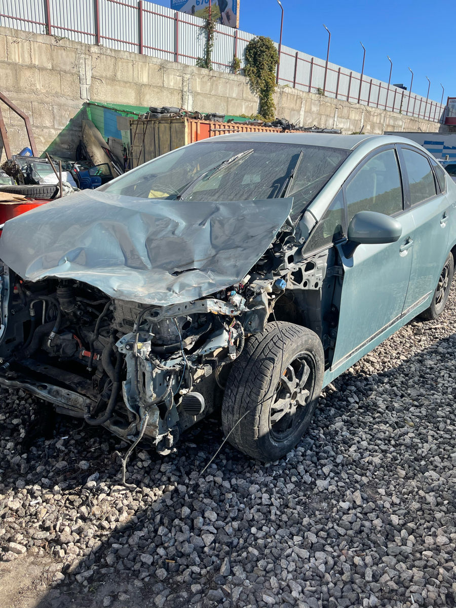 Piese Toyota Prius foto 1