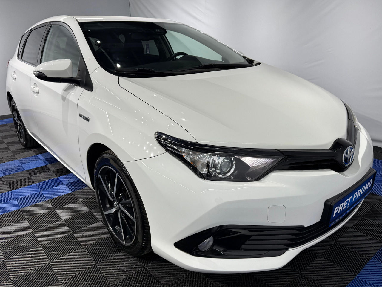 Toyota Auris foto 13