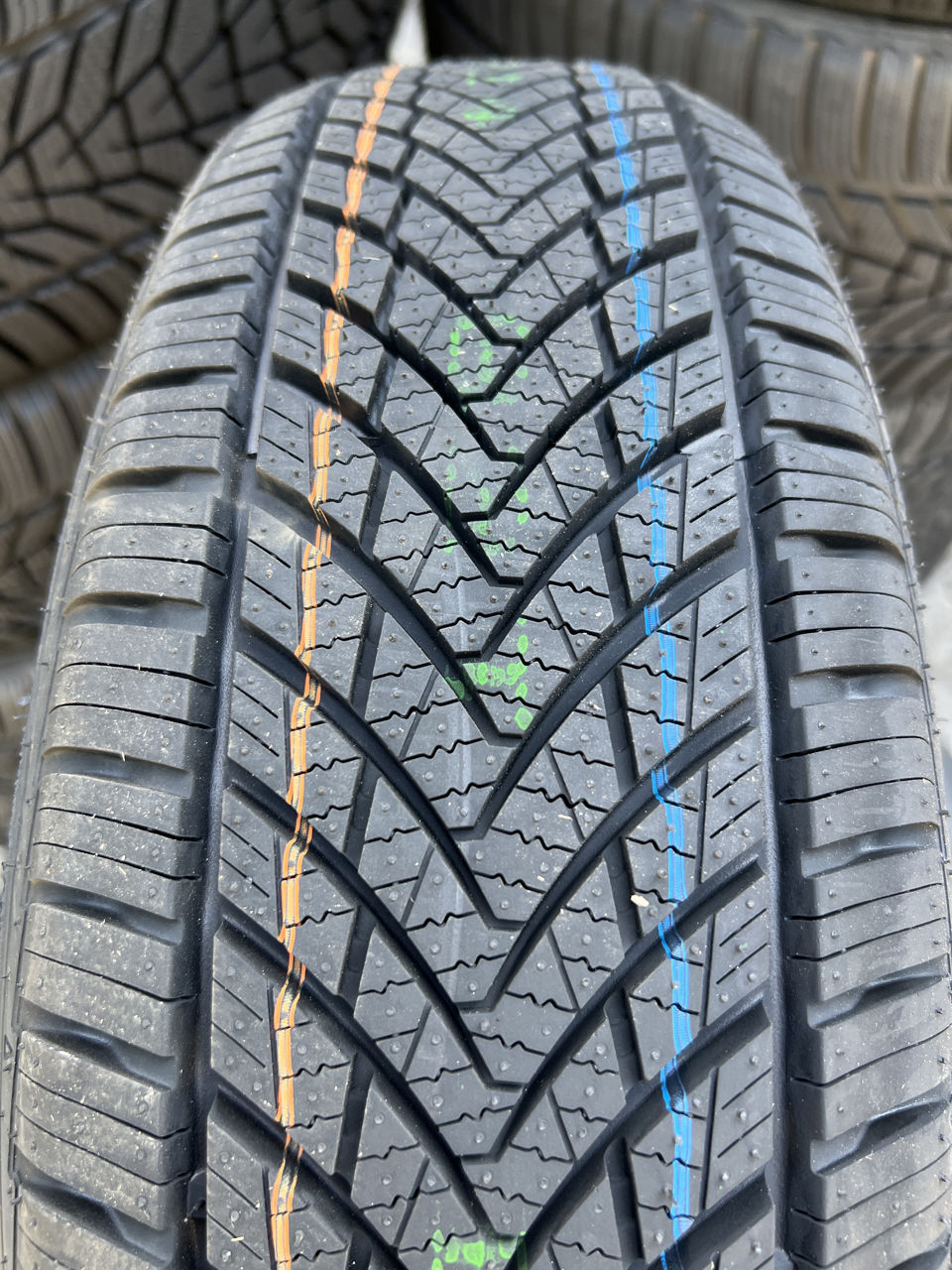 175/65 R14 Tracmax Allseason Trac saver/ доставка, livrare toata Moldova foto 2