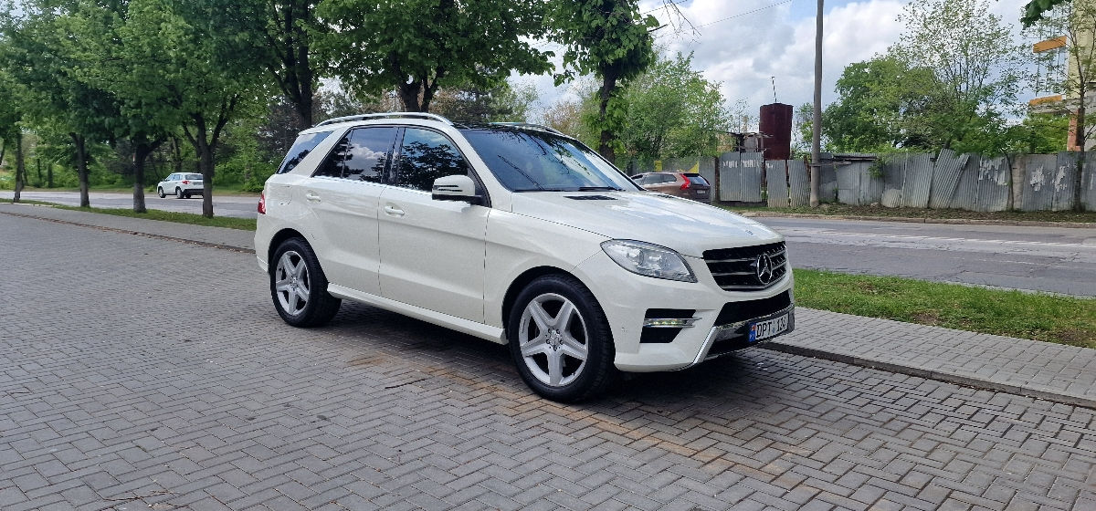 Mercedes M-Class foto 5