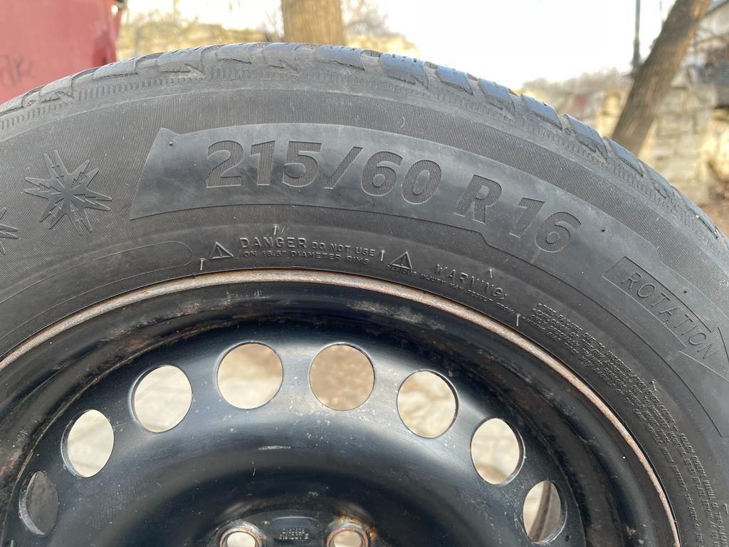 Продаю Калеса Марки Michelin 215/60/16
