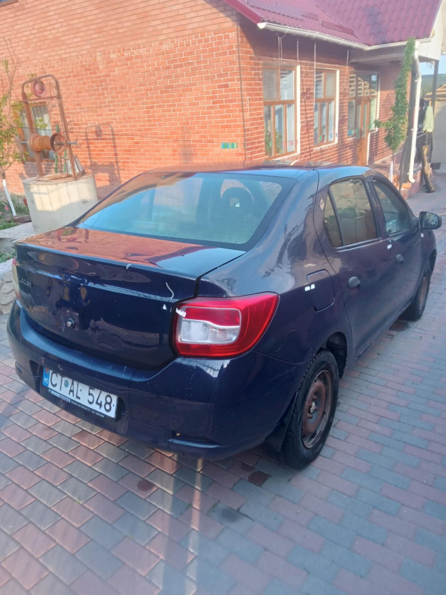 Dacia Logan foto 1