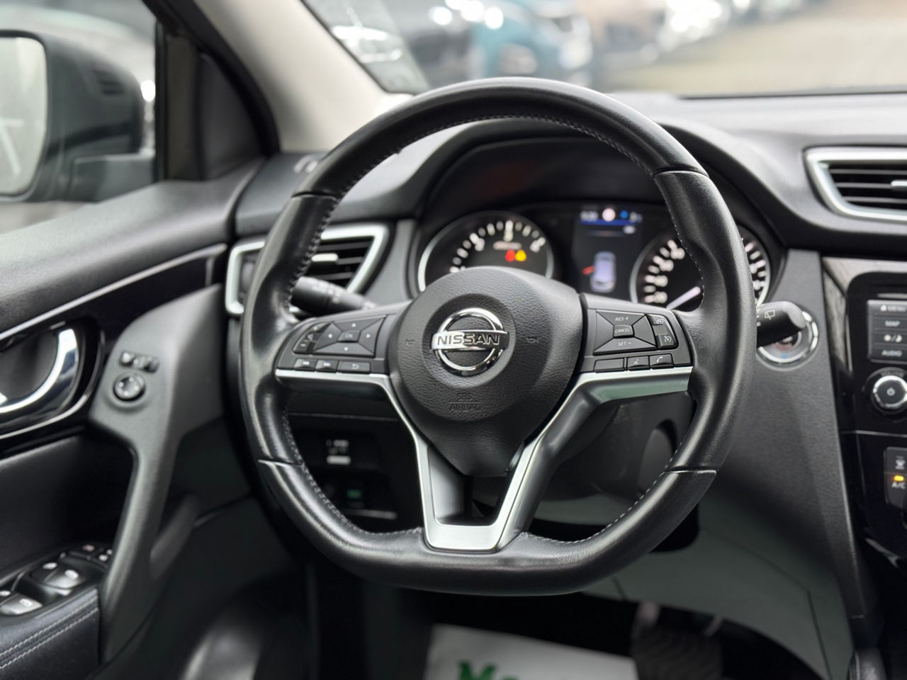 Nissan Qashqai foto 12