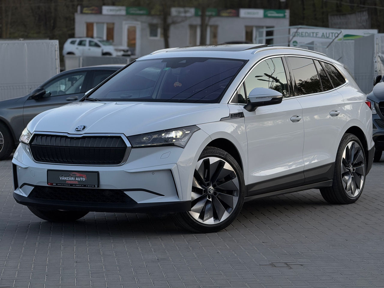 Skoda Enyaq foto 0