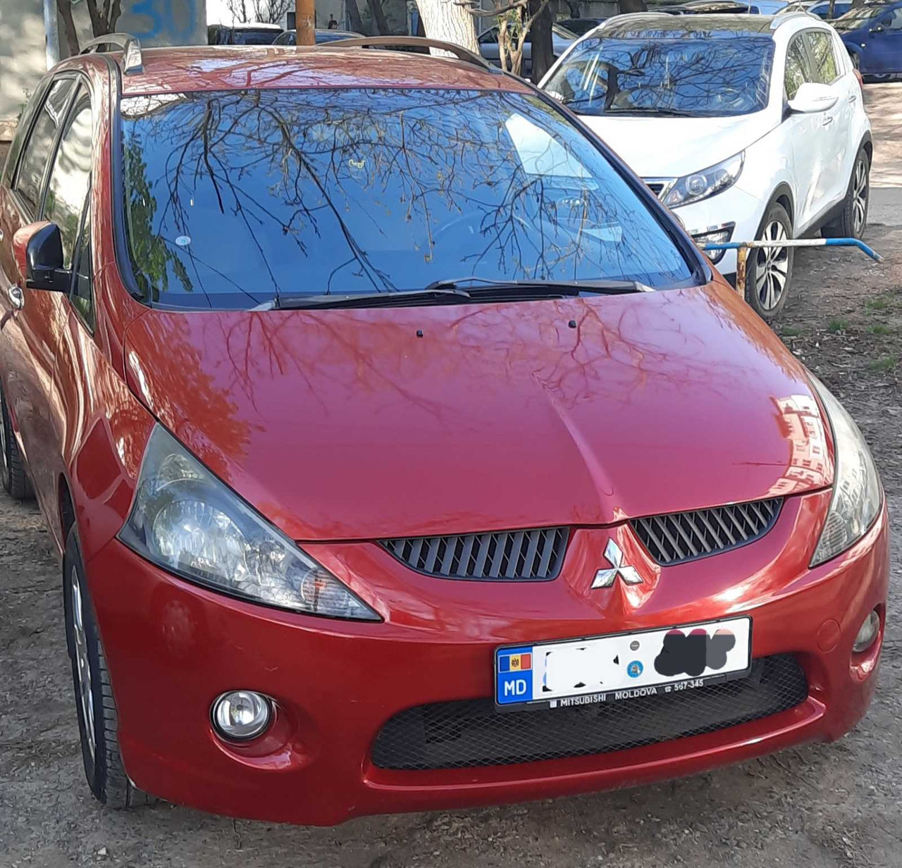 Mitsubishi Grandis foto 0