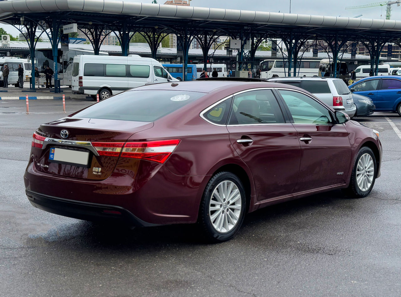 Toyota Avalon фото 4