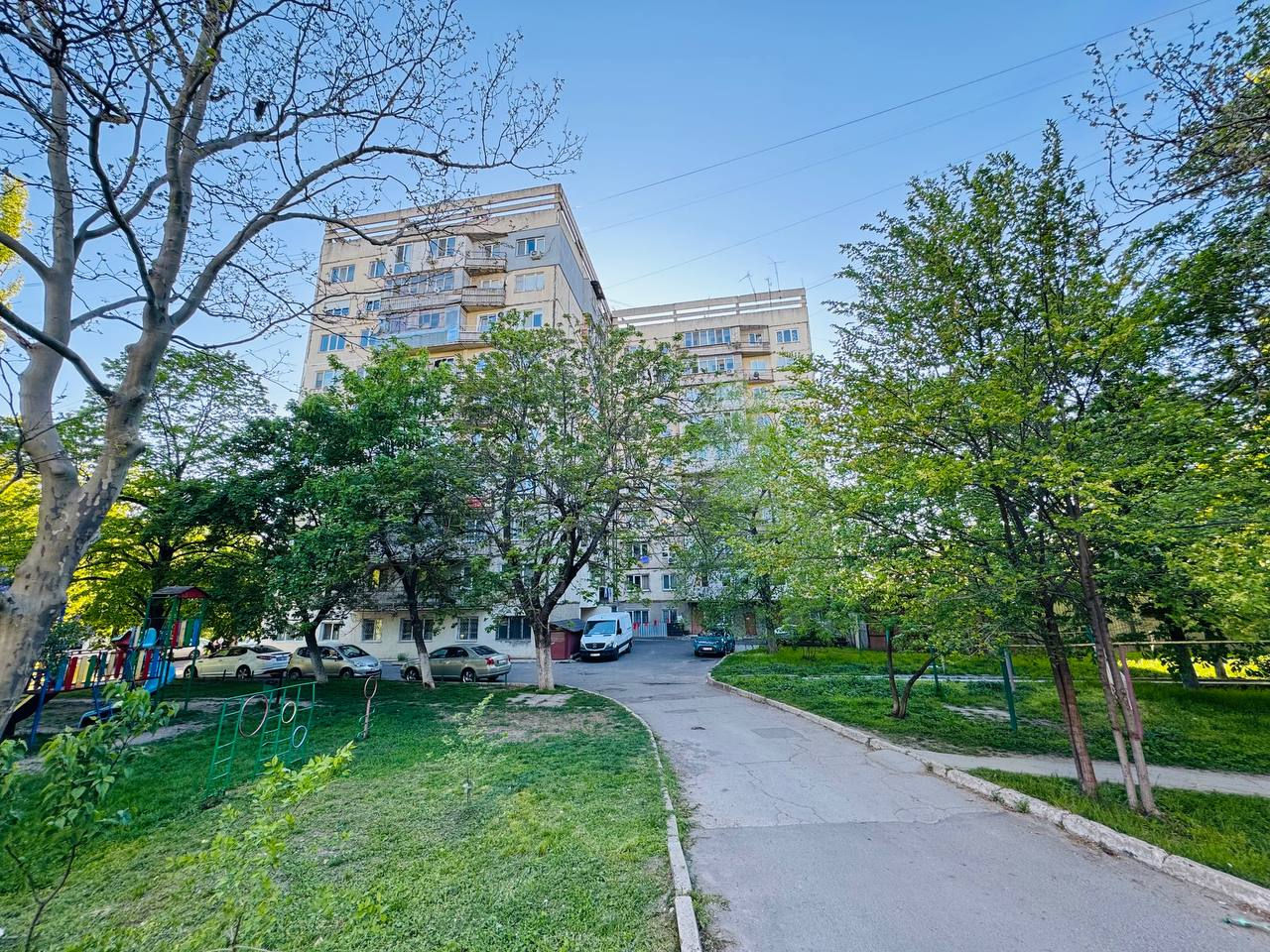 Râșcani, ул. Мирон Костин