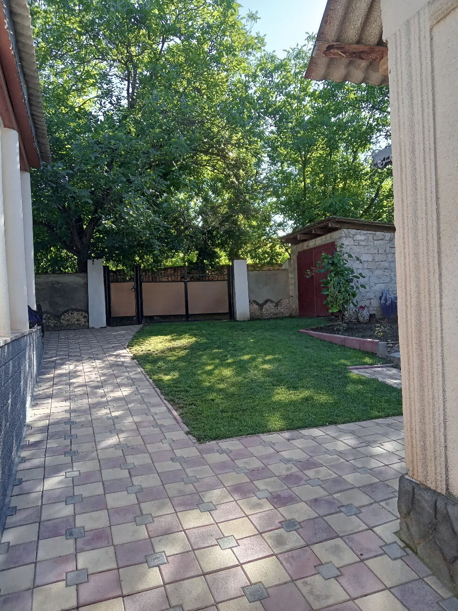 Casă de vânzare în Butuceni – Orheiul Vechi | Zonă turistică unică foto 4