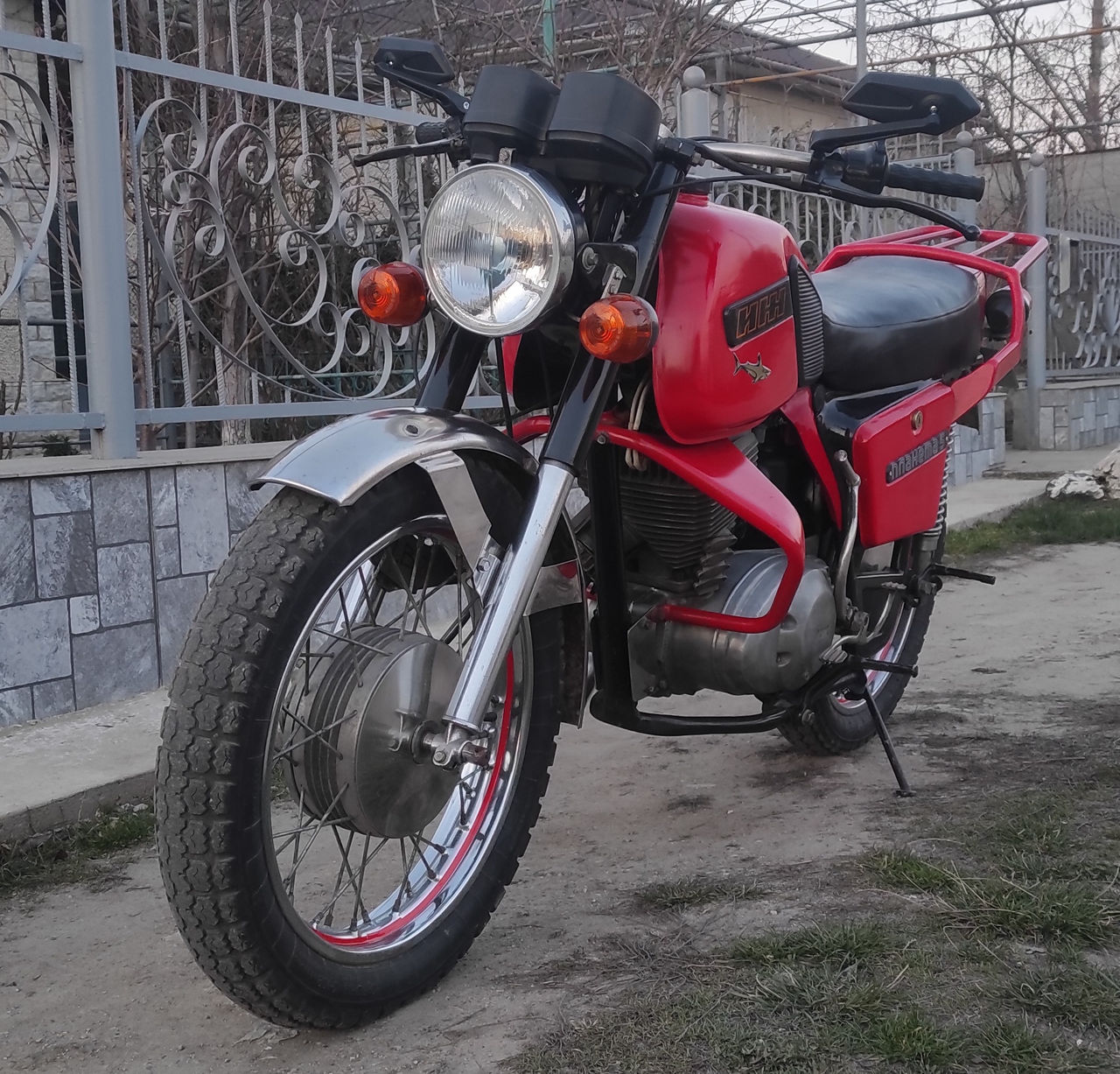 Иж Планета 5