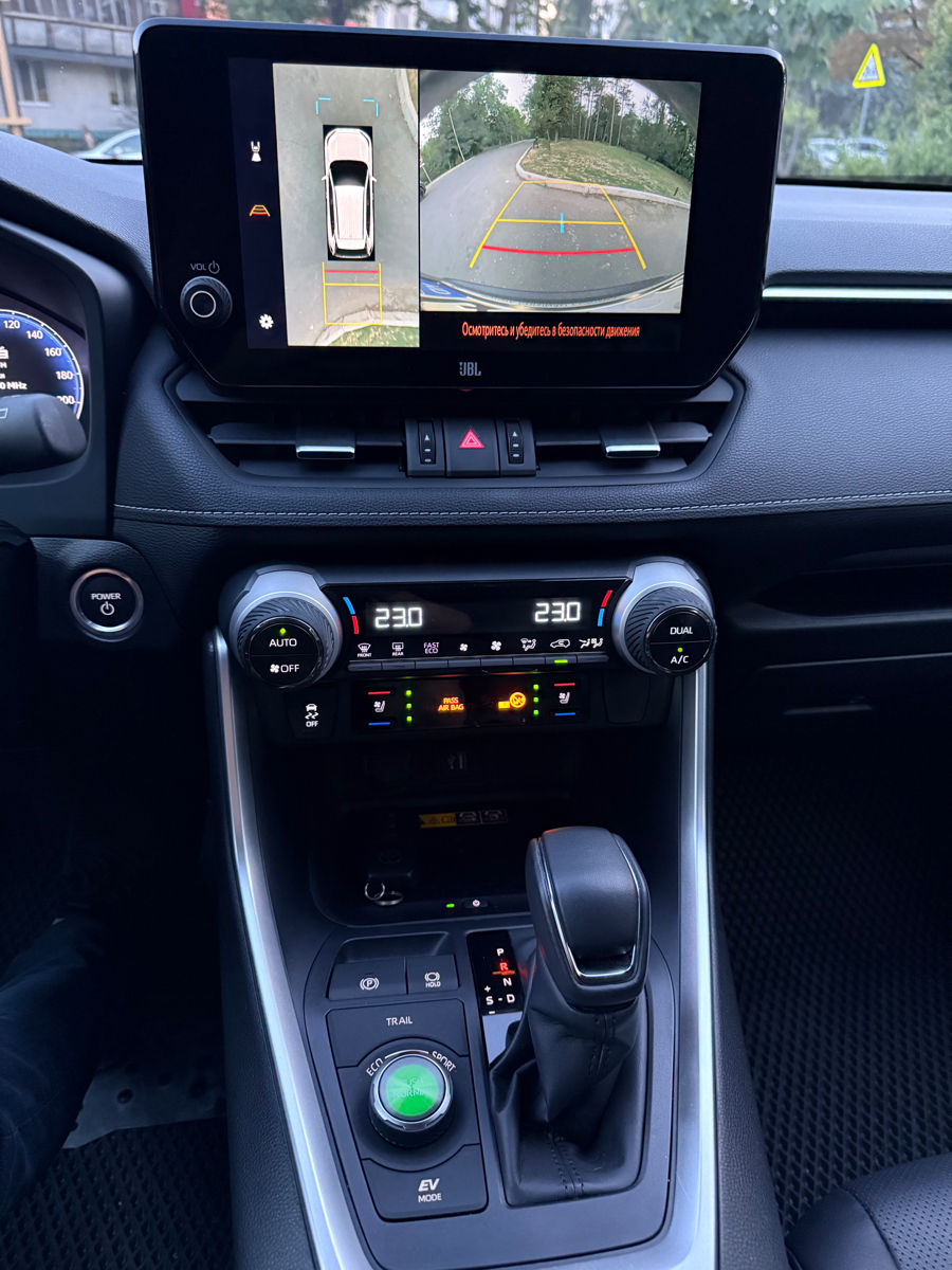 Toyota Rav 4 фото 4