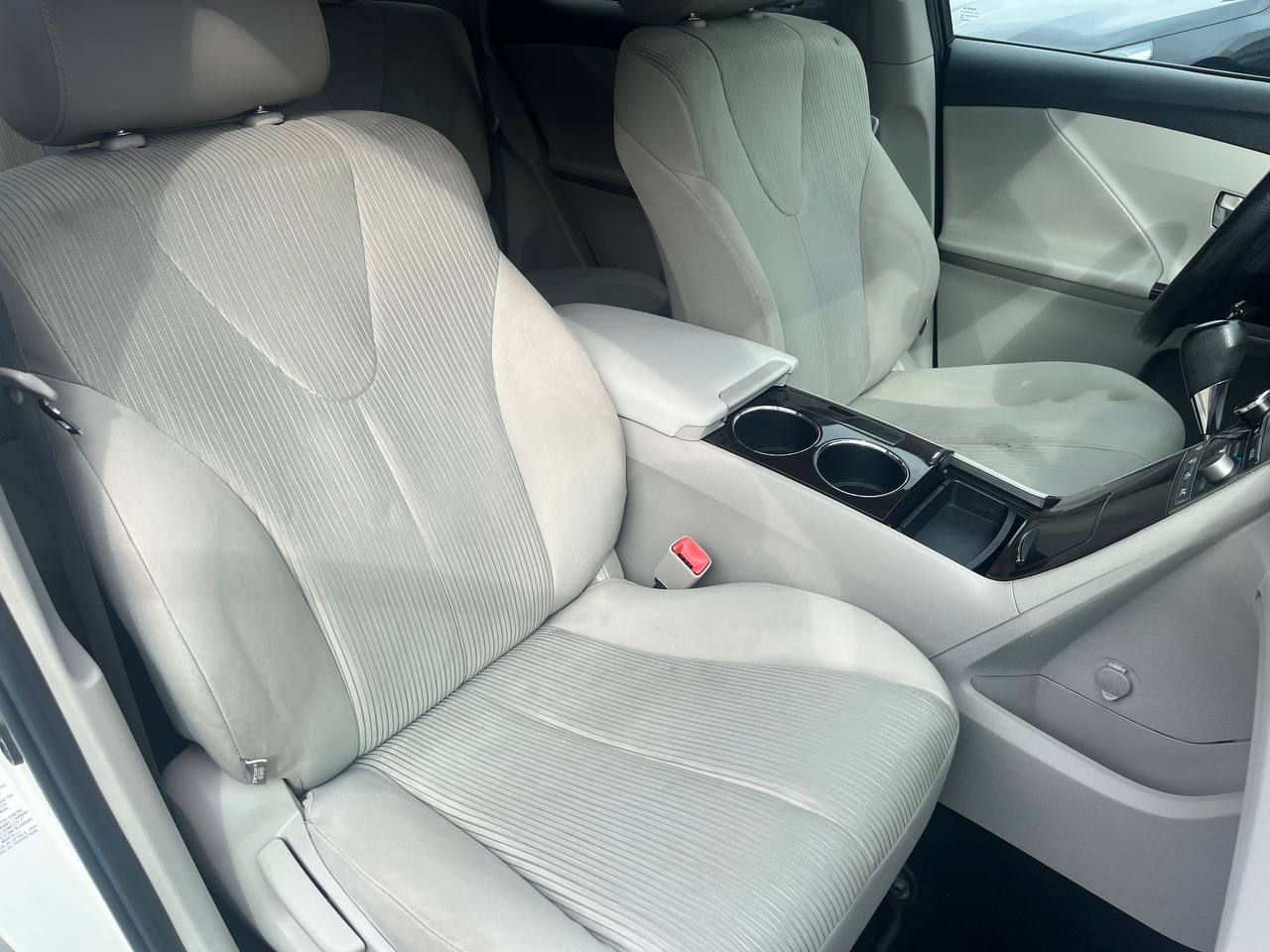 Toyota Venza foto 8