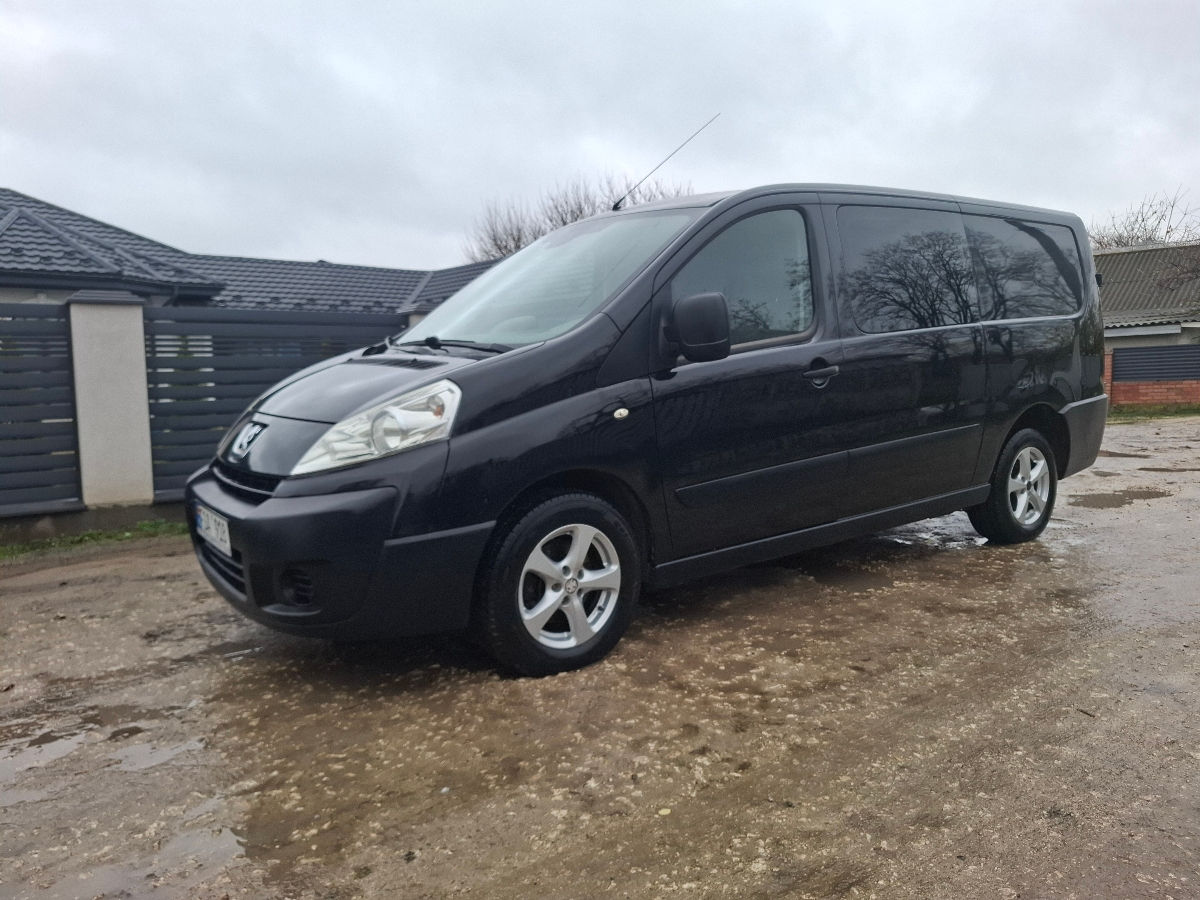 Peugeot Expert 2010 г. с пробегом 254356 км, Дизель, 7200 €