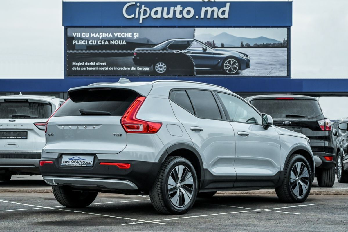 Volvo XC40 foto 2