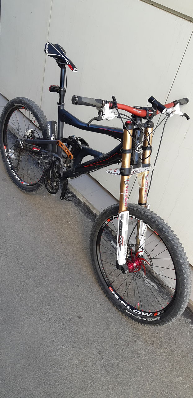 cannondale moto carbon