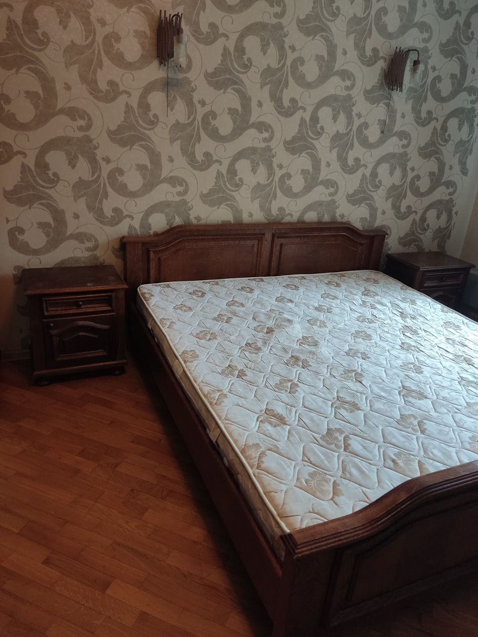 Продам деревянную мебель