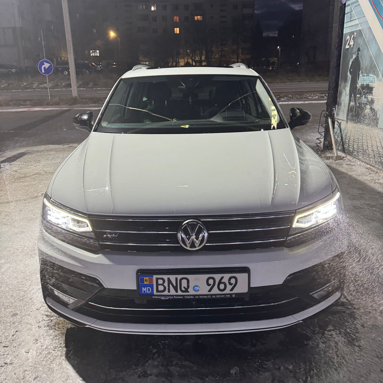 Volkswagen Tiguan foto 1