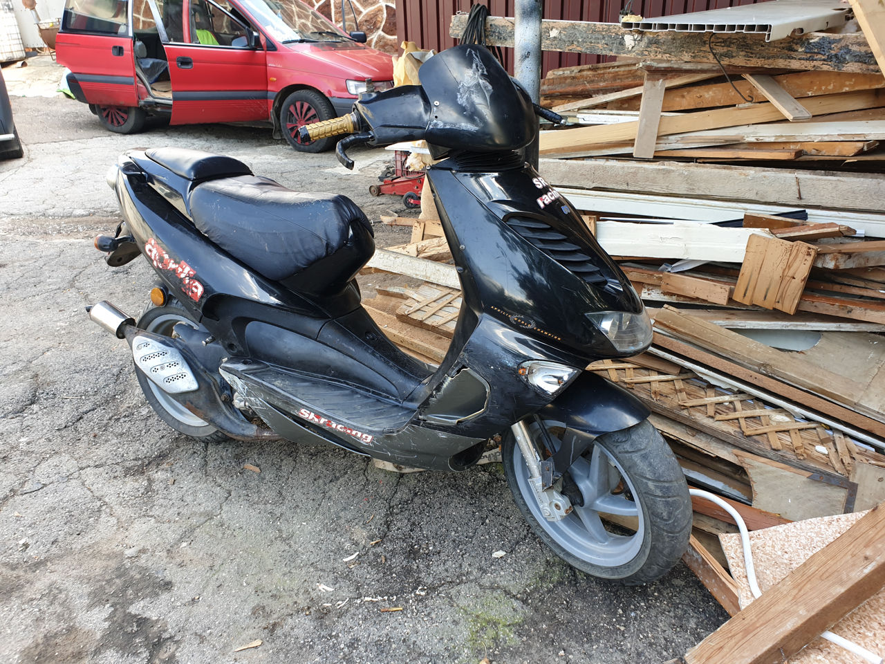 Aprilia SR50 Skimb Pe ATV+€