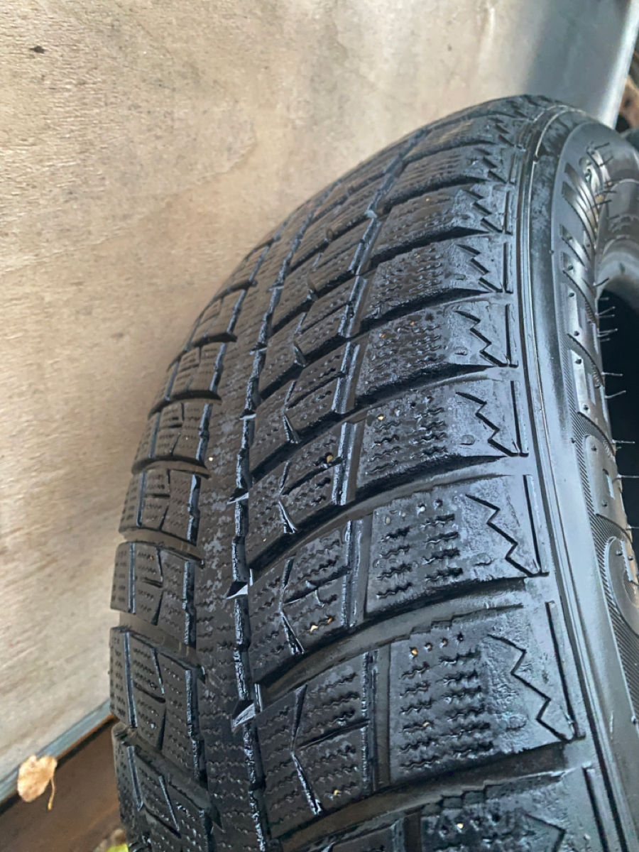 215.60 R16