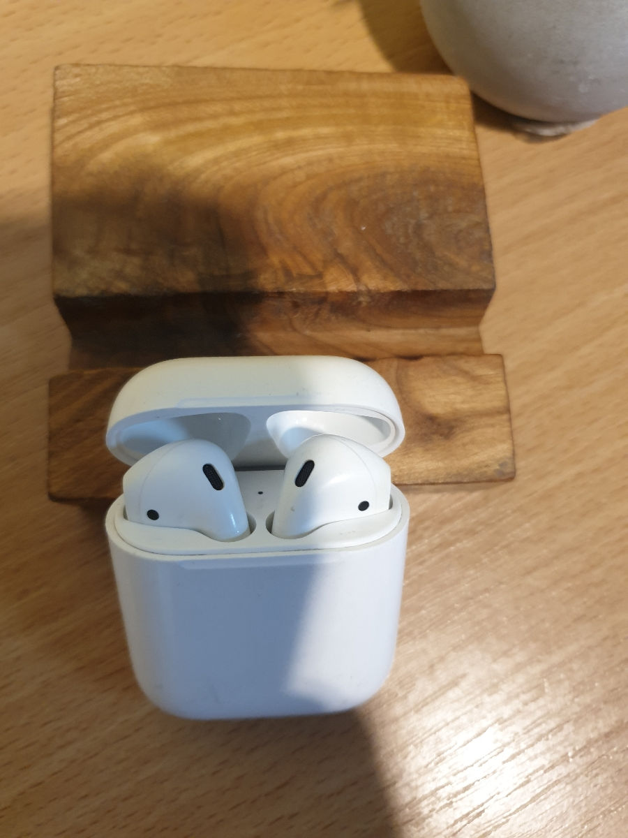 Наушники air pods 2 б/у foto 0