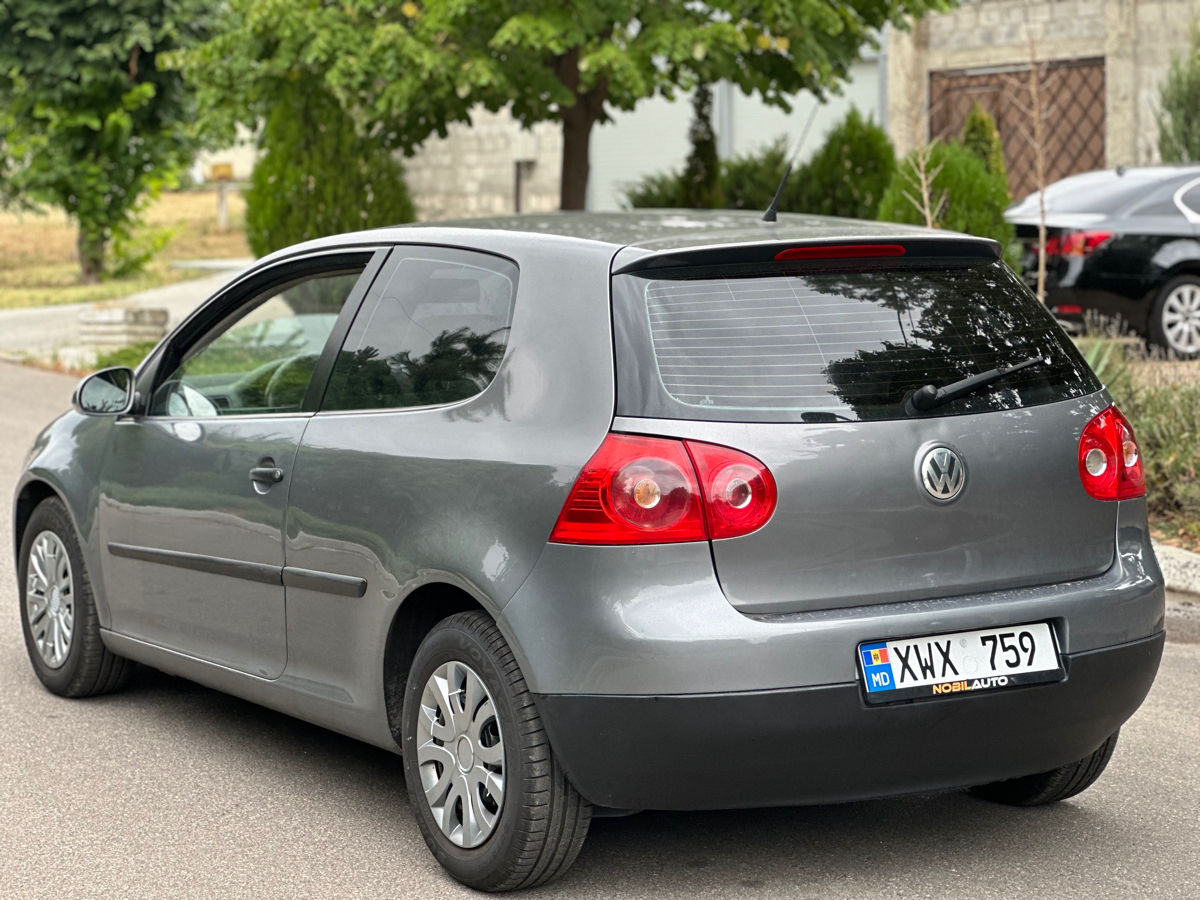 Volkswagen Golf foto 5