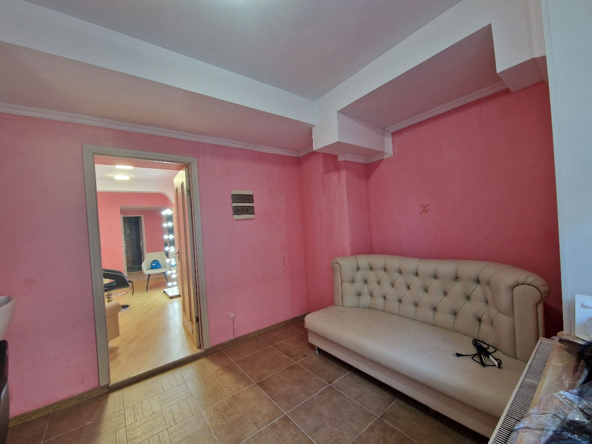 Spatiu comercial/oficiu, Botanica, 67mp, 92000€ foto 5