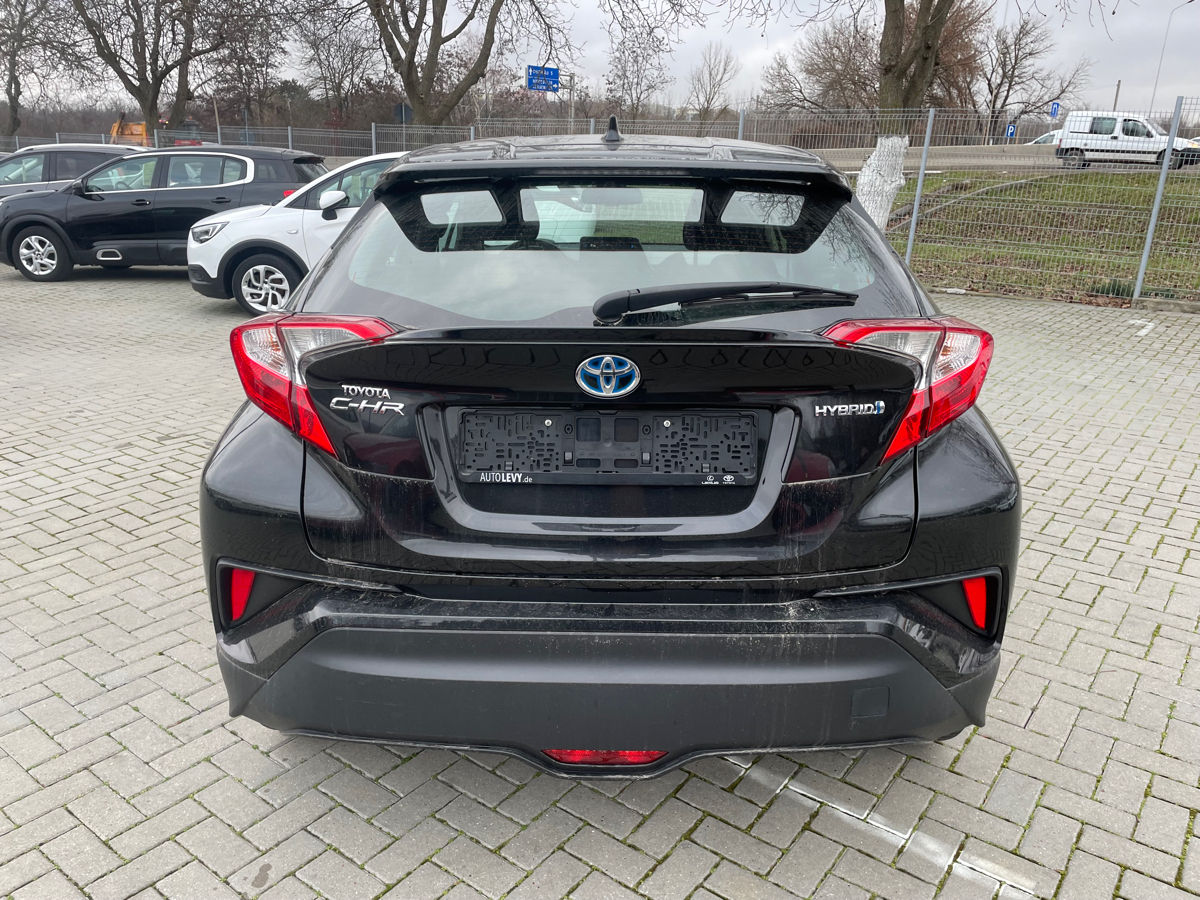 Toyota C-HR foto 4