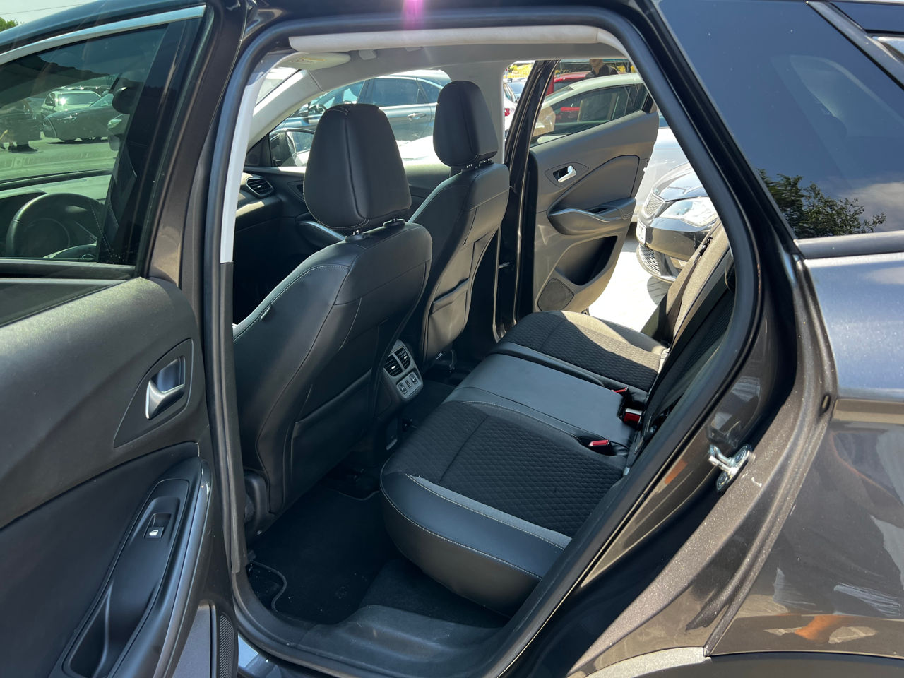Opel Grandland X foto 15