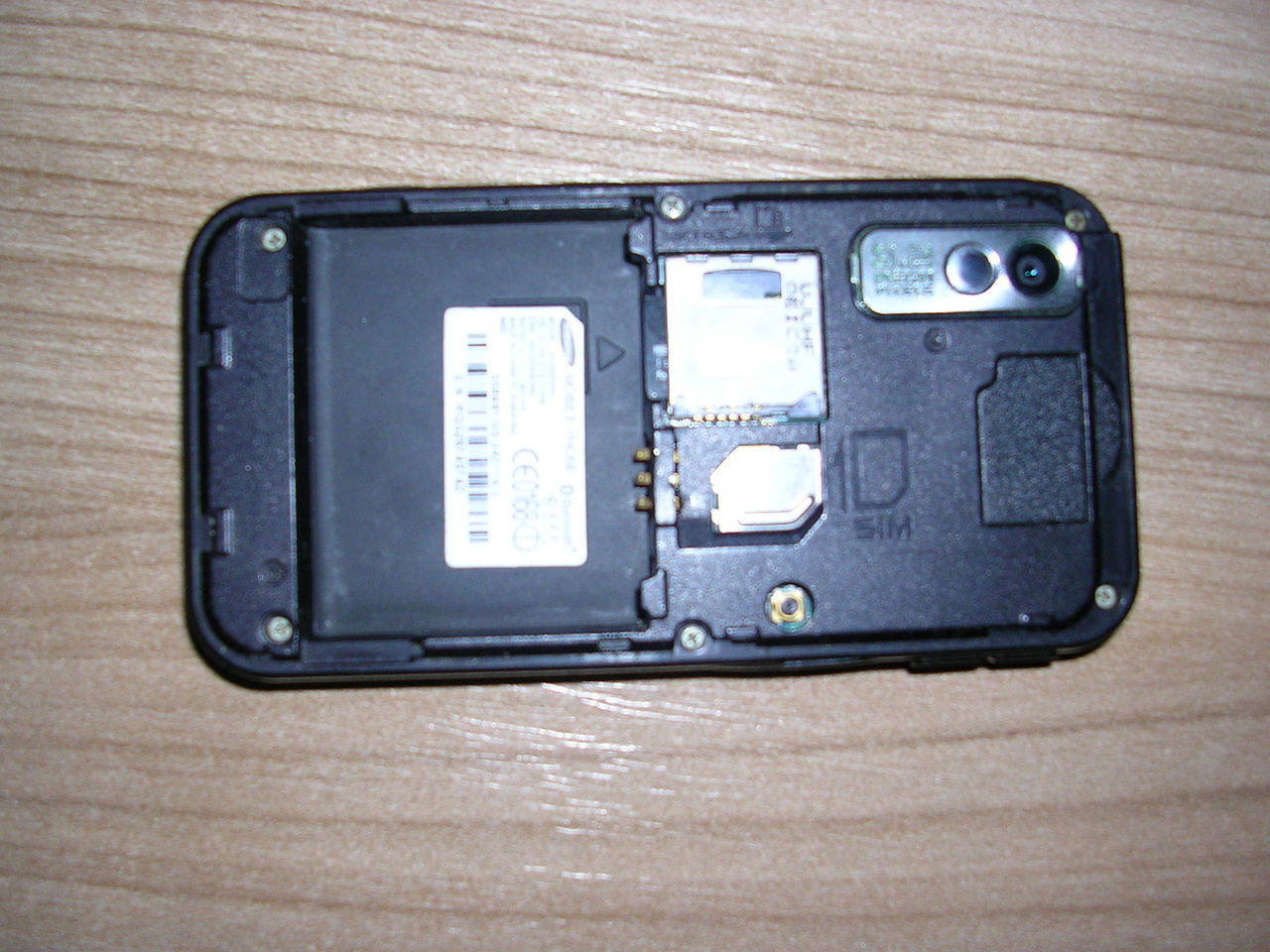 Samsung S5230W на запчасти либо в использование(без батареи).