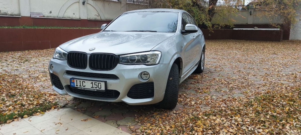 BMW X4 foto 0