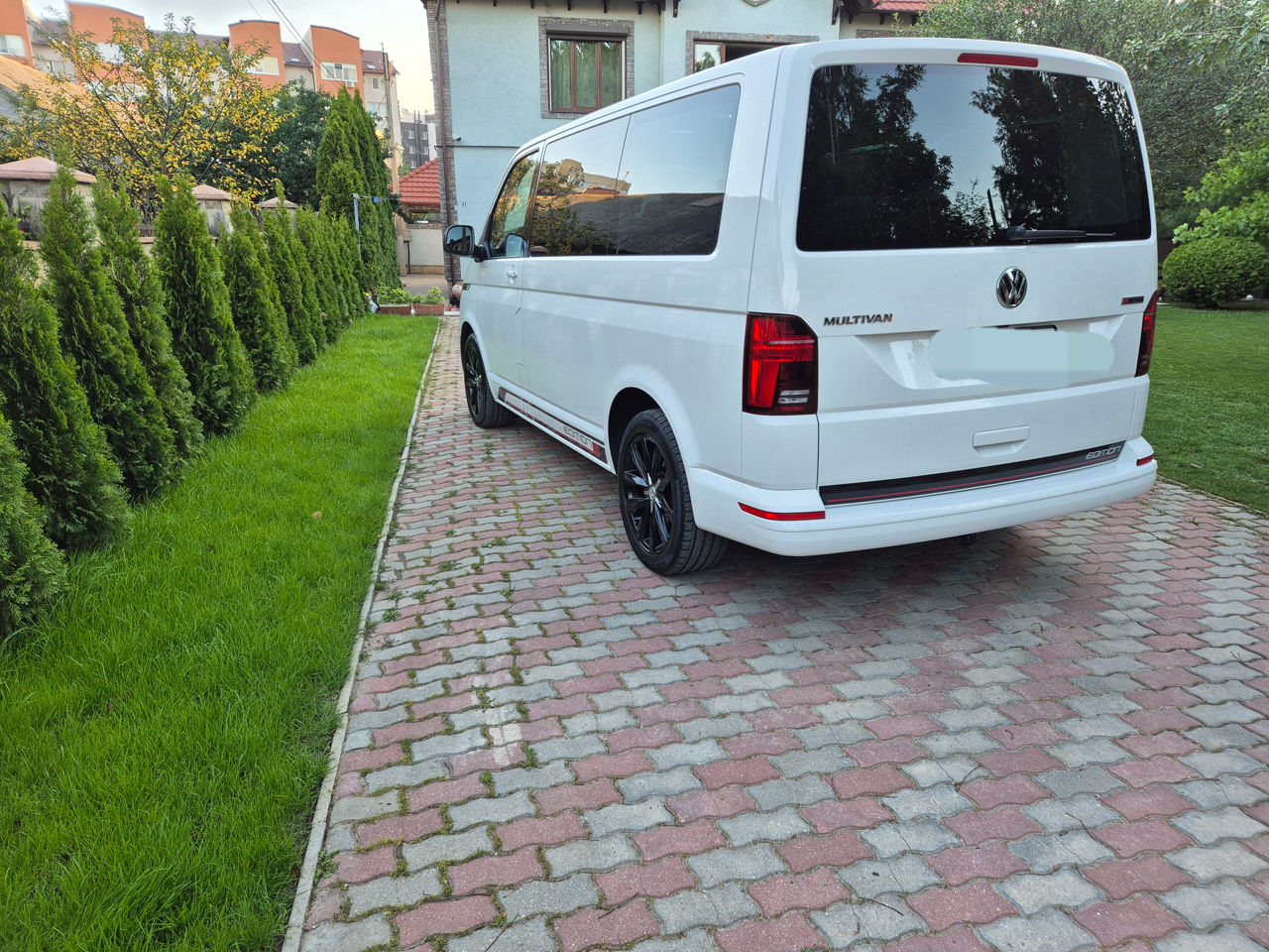 Volkswagen Multivan foto 5