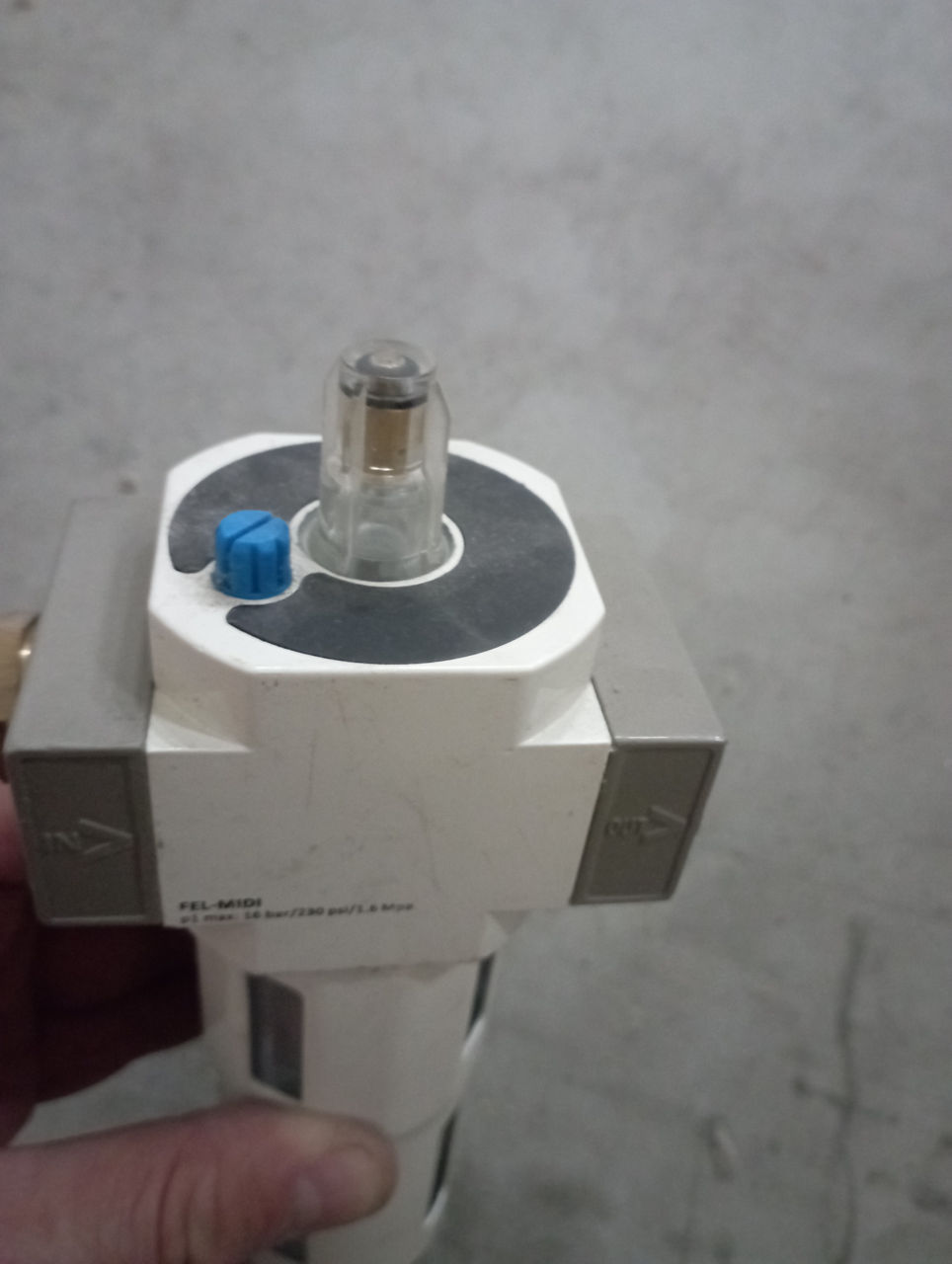 Regulator presiune aer cu filtru  foto 1