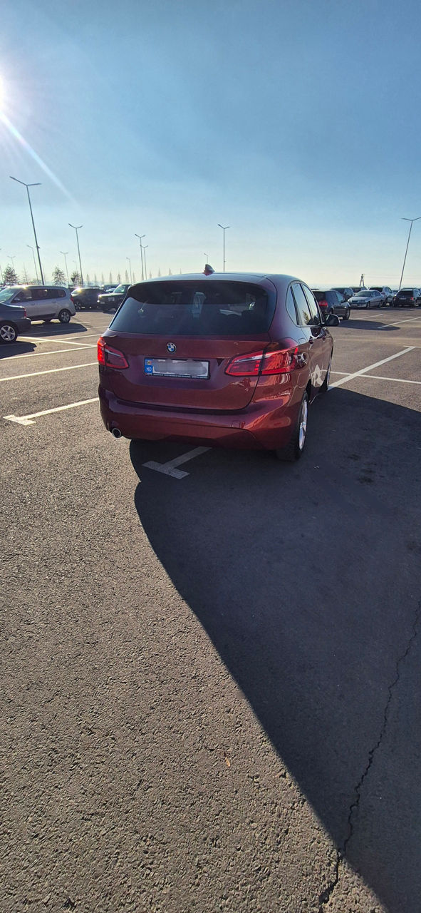 BMW 2 Series Active Tourer фото 1