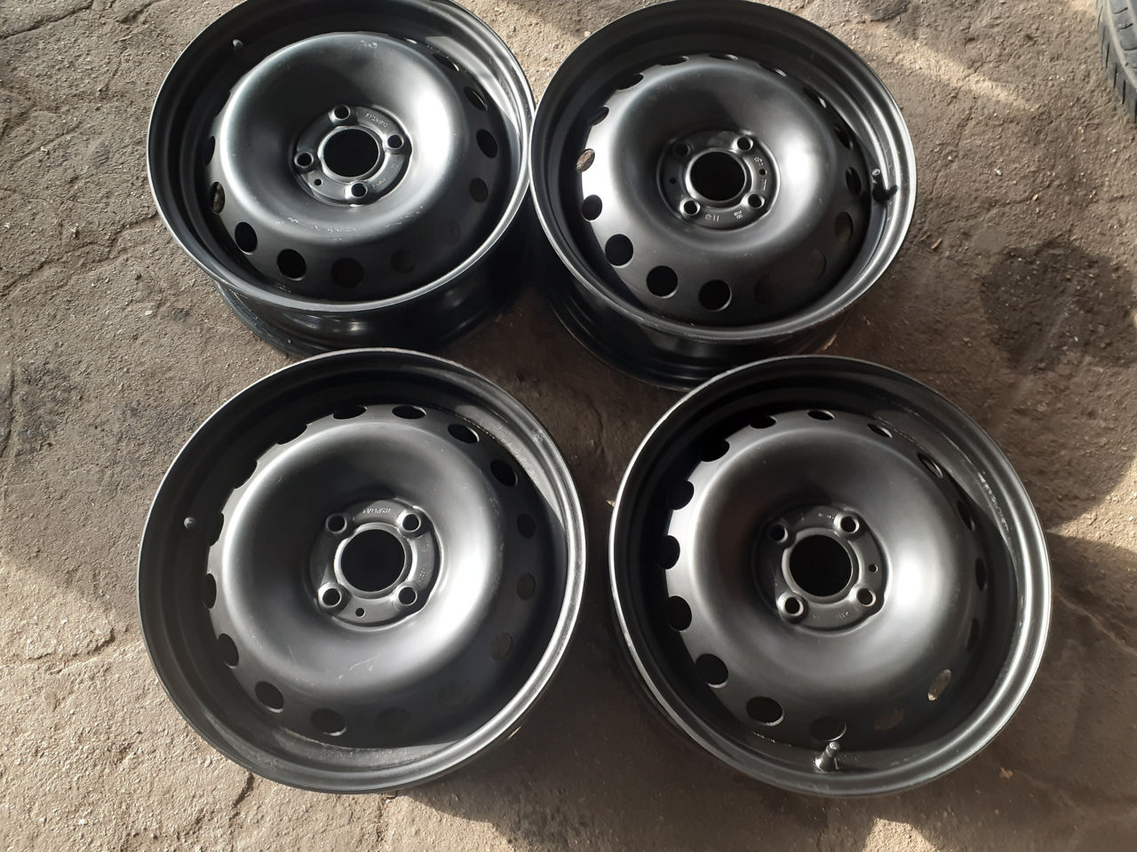 Диски Dacia-Reno - R15(4X100)