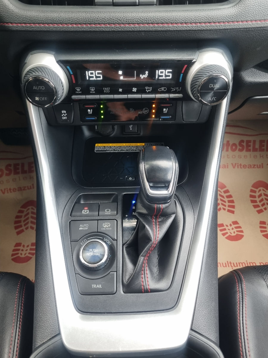Toyota Rav 4 2022 photo 14