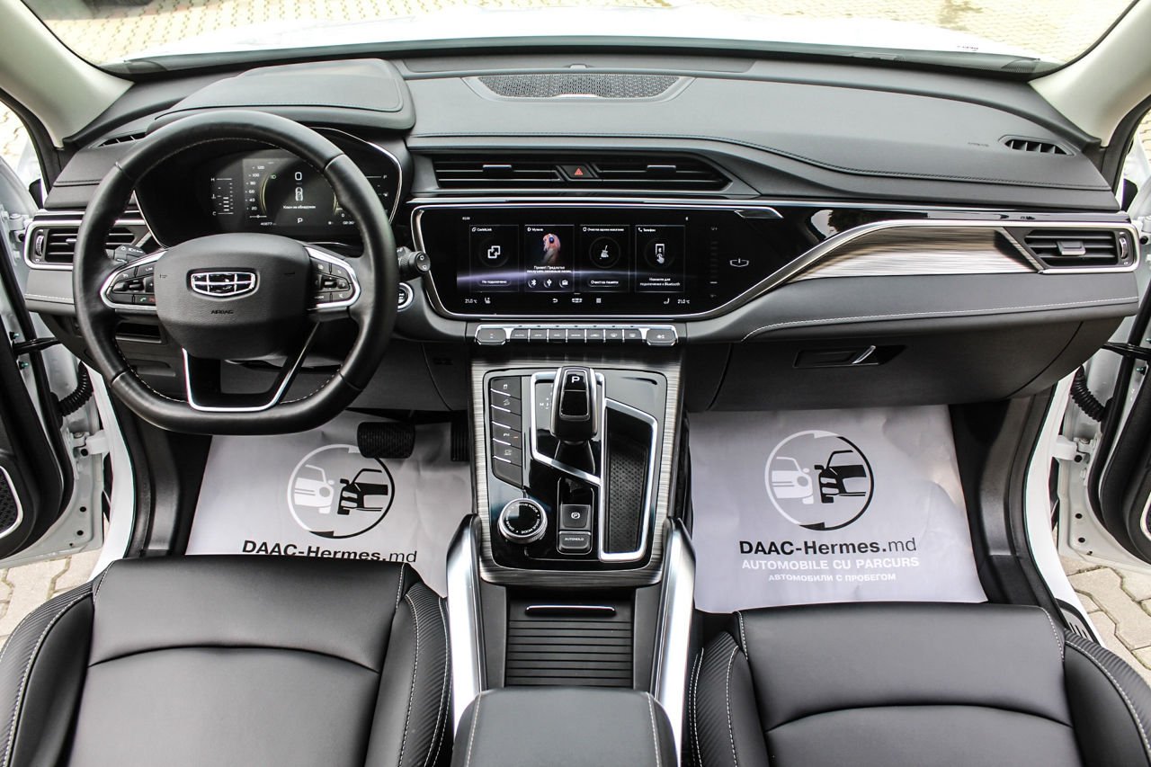 Geely Atlas Pro foto 2