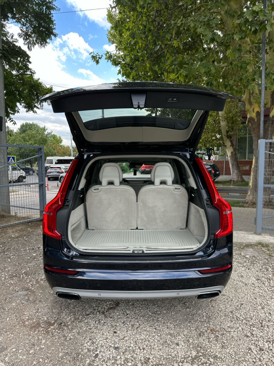 Volvo XC90 foto 7