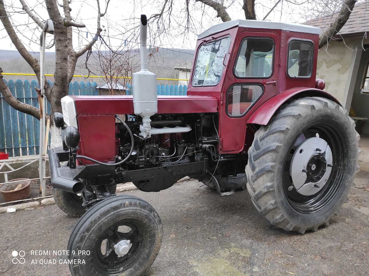 Tractor T40