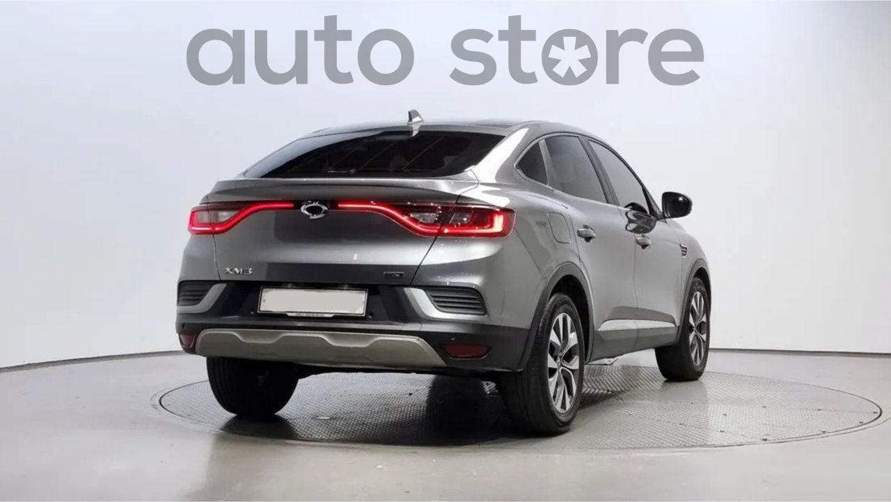 Renault Arkana foto 1